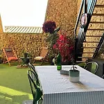 Valent Villa